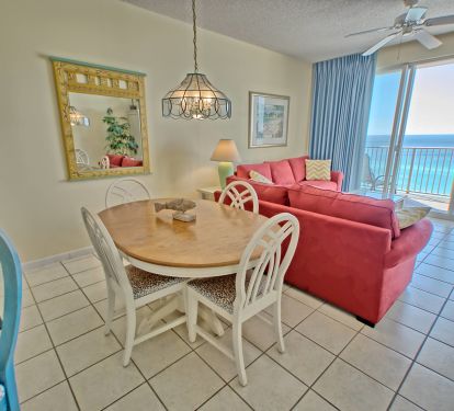 Enjoy breakfast or lunch while watching the turquoise blue waters of the Gulf