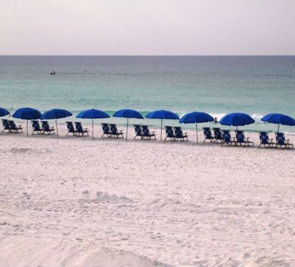 BEACHSIDE DELIGHT