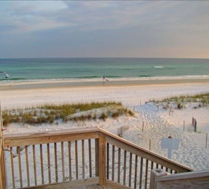 BEACHSIDE DELIGHT