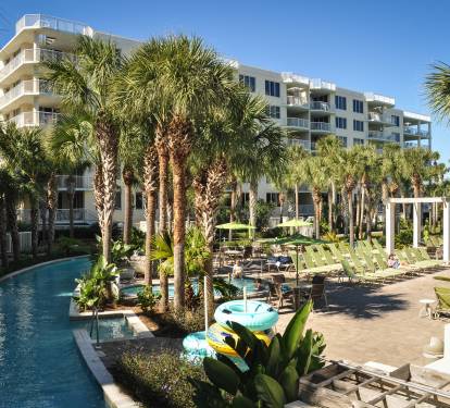 Lazy river on Bayside