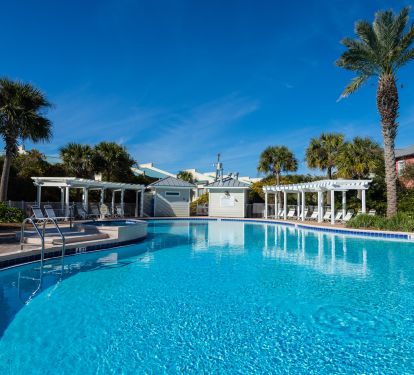 The community pool and hot tub!  This community also has a fitness room!