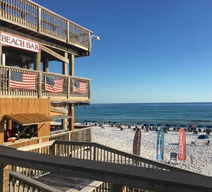 The Beach Bar is very popular!