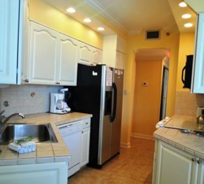 Fully stocked kitchen. Cook a Gourmet Meal or juat a Simple SnacK  Balcony Access