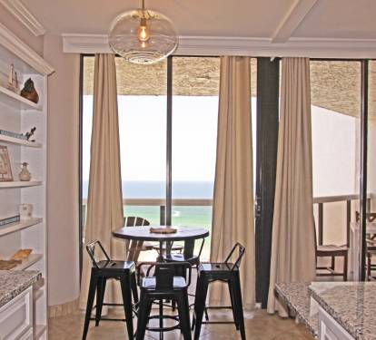 Bistro table seats 4 with beautiful ocean view!