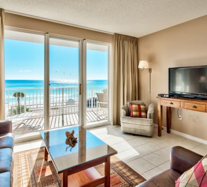 Living area with Gulf Views.