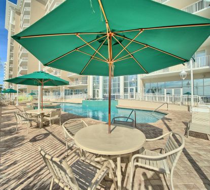 Breakfast, Lunch by the pool anyone !!
