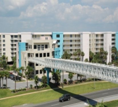 Skywalk bridge over Hwy 98 to the Gulf beach - 5 minutes to the gulf