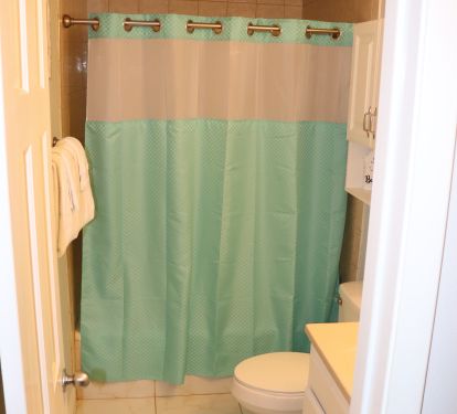 2nd Bathroom