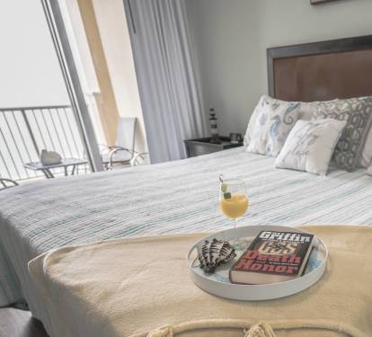 Queen Bedroom