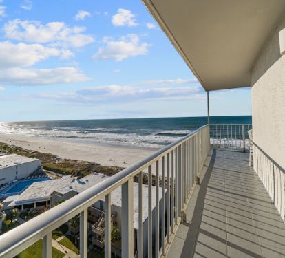 Wrap balcony with gulf front views!