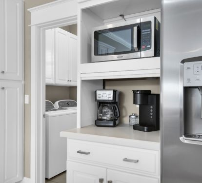 FULL SIZE WASHER/DRYER, LARGGE FRIG AND APPLIANCES