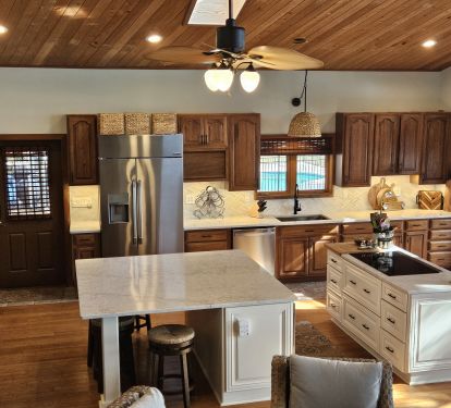 Induction cooktop, Double over, large island, So Much Kitchen space for cooking!