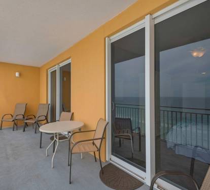 You may see some dolphins or rays passing by from the balcony.