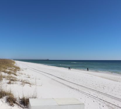 Navarre Beach looking East