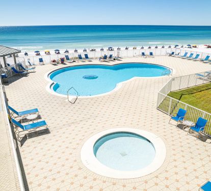 Spacious Pool Deck!