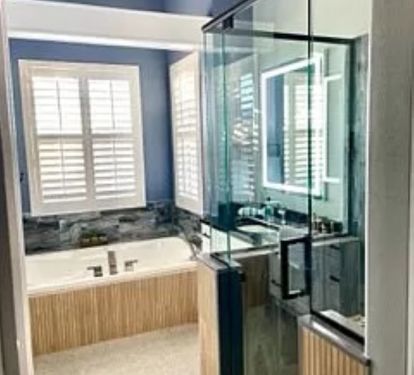 Primary Bedroom En Suite Bathroom