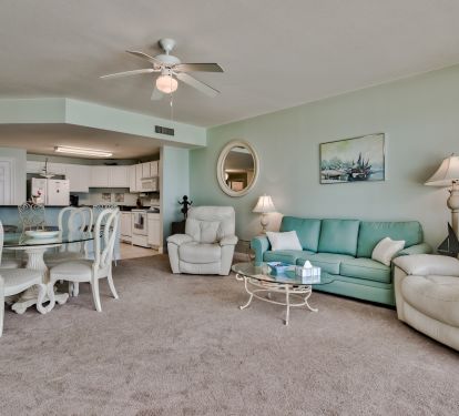 Family room, dining area and kitchen