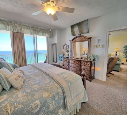 MASTER BEDROOM AND NEW 43" HD TV FOR YOUR VIEWING PLEASURE