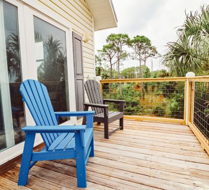 Additional sitting area on back deck