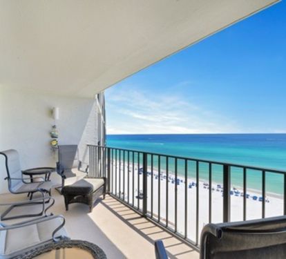 Large balcony with plenty of seating 