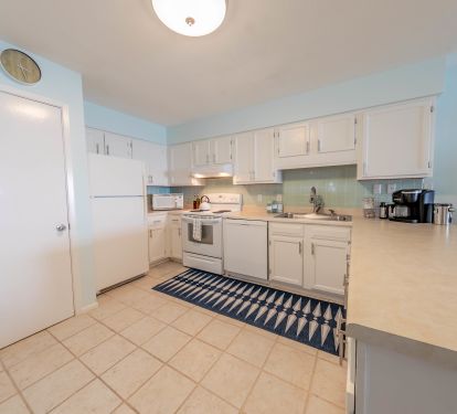 Fully stocked kitchen