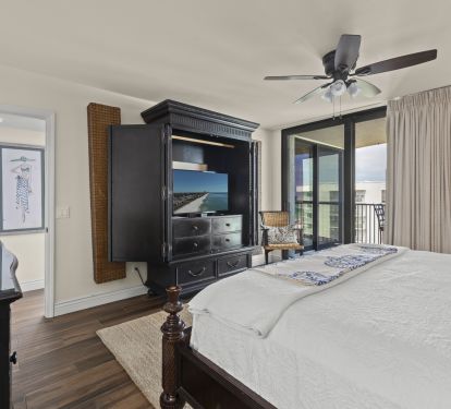 The Sandcastle Penthouse on Miramar Beach _9