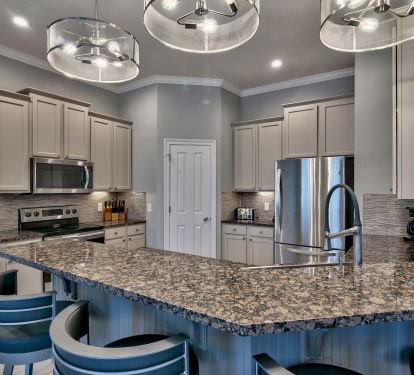 Open Kitchen with eat-in Breakfast Bar