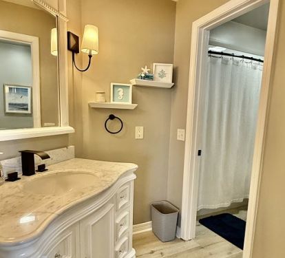 Sink, Home Decor, Rug, Sink Faucet, Indoors