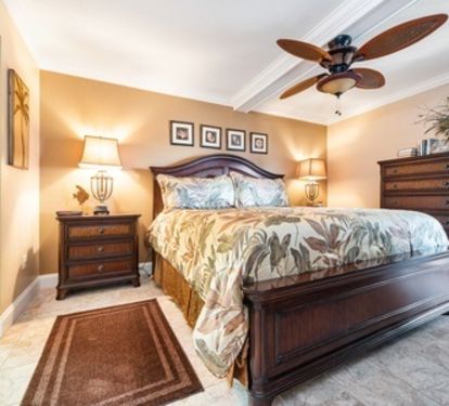 Master bedroom well decorated with king size bed 