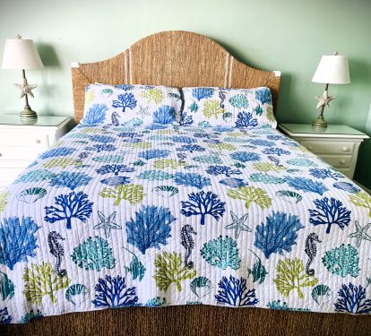 King Bed in Main Bedroom