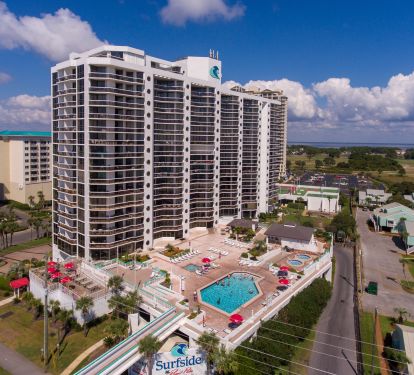 Surfside dining and pool deck