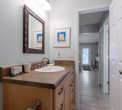 Main bathroom