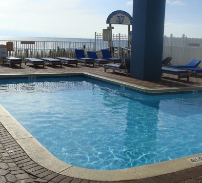 The Outdoor Pool
