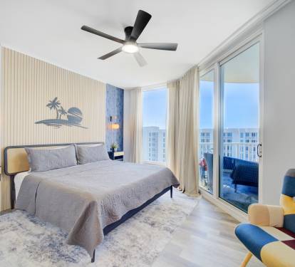 Penthouse Jr Suite:Pool View_0