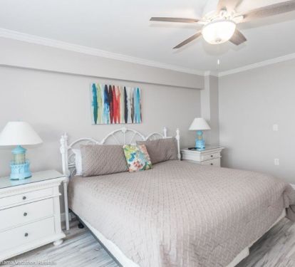 2nd Bedroom with King Bed