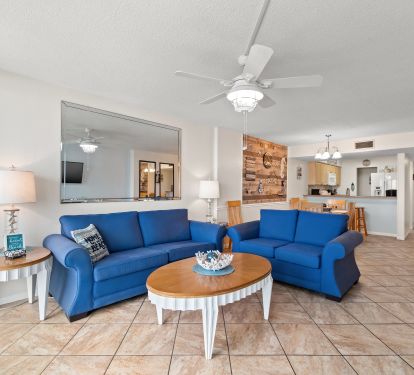 Living room, dining room &amp; kitchen 