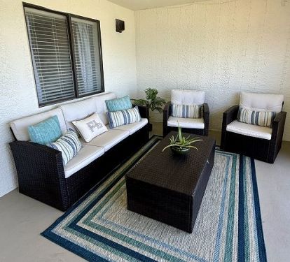 Home Decor, Coffee Table, Furniture, Table, Rug
