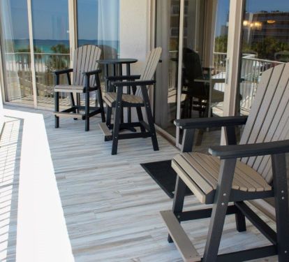 Balcony Seating