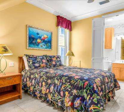 Queen Bedroom