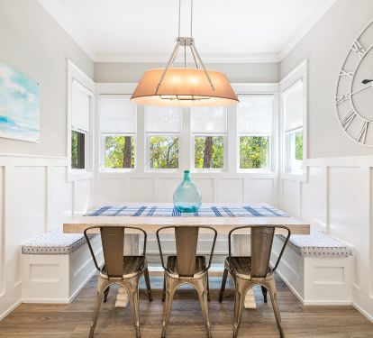 Custom seating area in kitchen