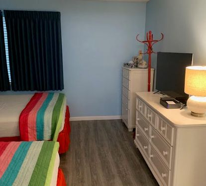 Bedroom Pic 1.