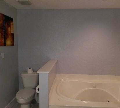 MASTER BATH WITH JACUZZI TUB