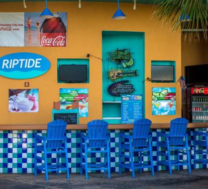 Fresh sandwiches &amp; cold refreshments!