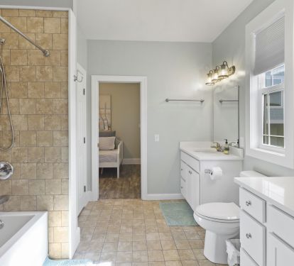 Main Level Primary En Suite Bathroom
