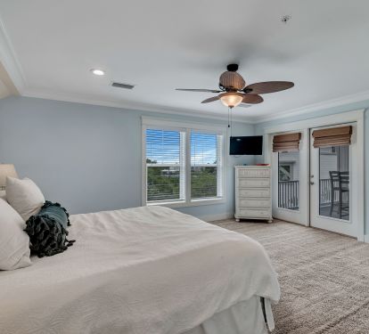 3rd Floor Master King with private outdoor porch!