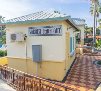 poolside cafe for drinks and sandwiches/snacks throughout the day