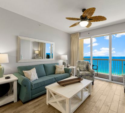 Gulf front living room 