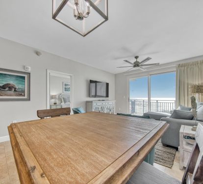 Dining &amp; Living Space