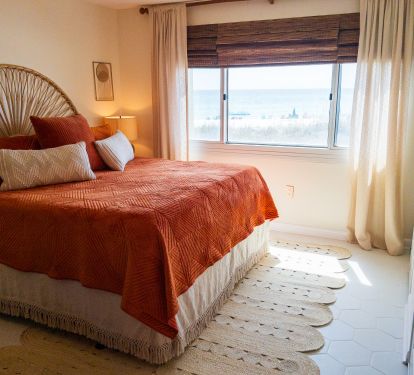 Master Bedroom with king bed and ocean views