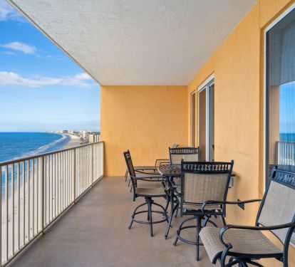 270 sq. ft. balcony